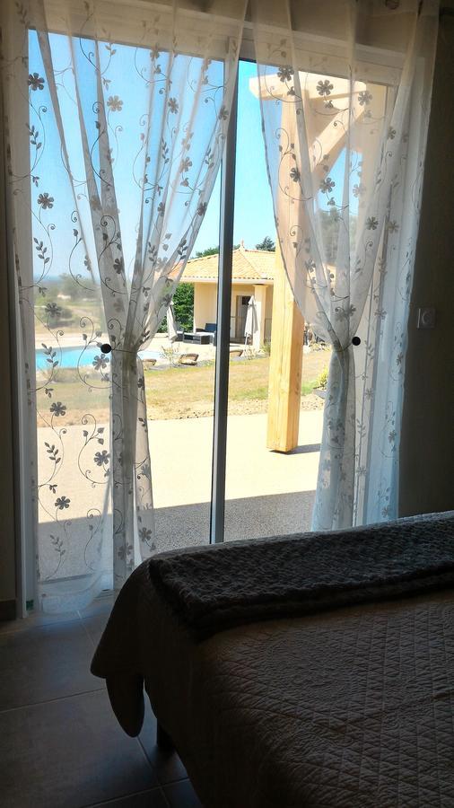 La Sarlamandre, Chambres Et Table D'Hotes Marcillac-Saint-Quentin Esterno foto